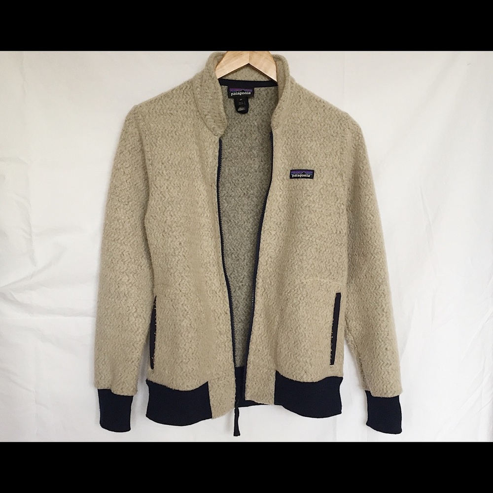Patagonia woolyester fleece jacket